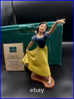 Walt Disney Classics Collection Snow White The Fairest One of All 8 Figurine