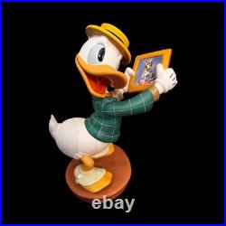 Walt Disney Classics Collection Vintage Donald Duck Mr. Duck Steps Out Figure