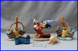 Walt Disney Classics Collection (WDCC) 30 Piece Collection