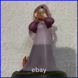 Walt Disney Classics Collection (WDCC) Devoted Damsel Maid Marian figurine