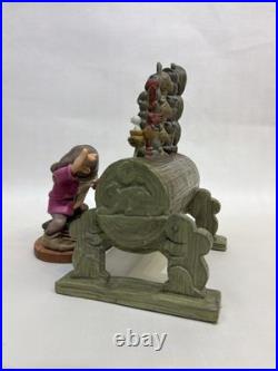 Walt Disney Classics Collection (WDCC) Figurine Set Titled Humph! No Box