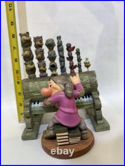 Walt Disney Classics Collection (WDCC) Figurine Set Titled Humph! No Box