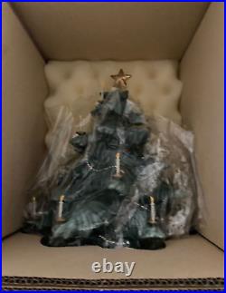 Walt Disney Classics Collection, Wdcc, Tree And Tramp At Home For Christmas Cw