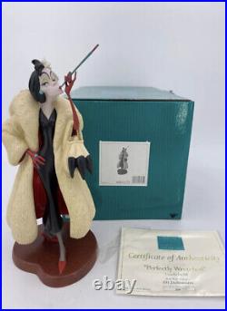 Walt Disney Classics -Cruella De Vil-Perfectly Wicked New in Box withCOA #4005171