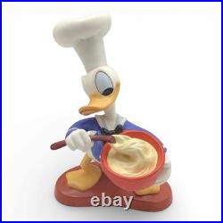 Walt Disney Classics Donald Duck Something's Cooking Limited Edition 4830/5000