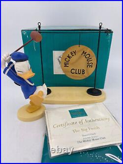 Walt Disney Classics-Donald Duck With Gong (7.5) New in Box withCOA#1235187