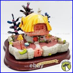 Walt Disney Classics Enchanted Places Alice in Wonderland White Rabbit's House