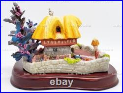 Walt Disney Classics Enchanted Places Alice in Wonderland White Rabbit's House