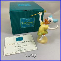 Walt Disney Classics Figurines Twist And Twirl Daisy Duck, 1235184, Coa