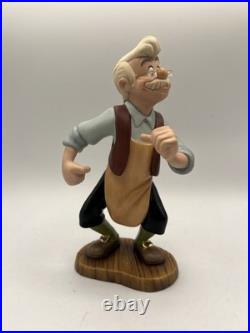 Walt Disney Classics-Geppetto's Work (12 x 10 x 9.5) #1217956 SN 323/1000 RARE