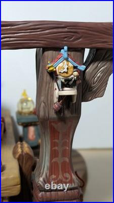 Walt Disney Classics Geppetto's Workbench COA Pinocchio Jiminy Cricket #1217956