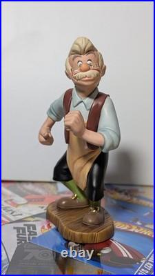 Walt Disney Classics Geppetto's Workbench COA Pinocchio Jiminy Cricket #1217956
