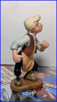 Walt Disney Classics Geppetto's Workbench COA Pinocchio Jiminy Cricket #1217956