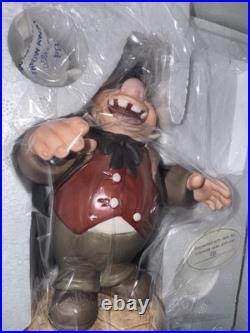 Walt Disney Classics-Le Fou (11K-461040)-New in Box, withCOA (5.75x4x3) #1215520
