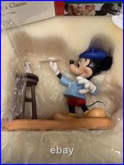 Walt Disney Classics-Mickey Mouse, Creating a Classic-New in Box withCOA #1217927 Walt Disney Classics-Mickey Mouse, Creating a Classic-New in Box withCOA #1217927