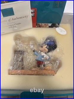Walt Disney Classics-Mickey Mouse, Creating a Classic-New in Box withCOA #1217927