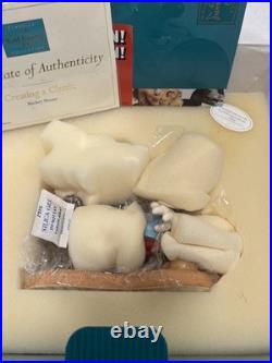 Walt Disney Classics-Mickey Mouse, Creating a Classic-New in Box withCOA #1217927