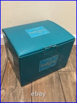 Walt Disney Classics-Mickey Mouse, Creating a Classic-New in Box withCOA #1217927