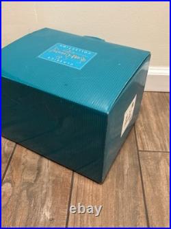 Walt Disney Classics-Mickey Mouse, Creating a Classic-New in Box withCOA #1217927