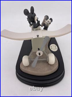 Walt Disney Classics -Mickey and Minnie First Flight -New in Box withCOA #4007349