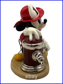 Walt Disney Classics Mickeys Fire Brigade Fireman To the Rescue Mickey Mouse NEW