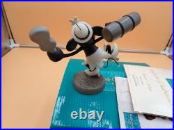 Walt Disney Classics-Minnie Mouse Figurine, Minnie's Debut-Box/COA #1229500