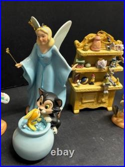 Walt Disney Classics Pinocchio Ornament Box Set + 2 Extra Oraments New withCOA Walt Disney Classics Pinocchio Ornament Box Set + 2 Extra Oraments New withCOA