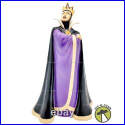 Walt Disney Classics Snow White Who is the Fairest One of All Figure 00857