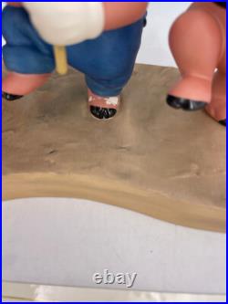 Walt Disney Classics -Three Little Pigs Triumphant Trio #4009288