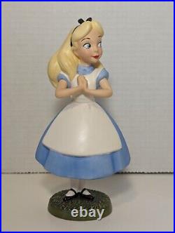 Walt Disney Classics WDCC Alice In Wonderland Yes, Your Majesty Figurine Boxed