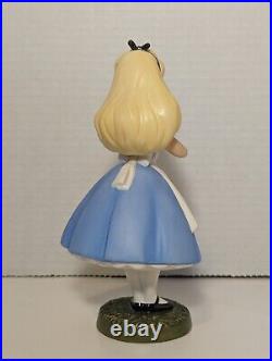 Walt Disney Classics WDCC Alice In Wonderland Yes, Your Majesty Figurine Boxed