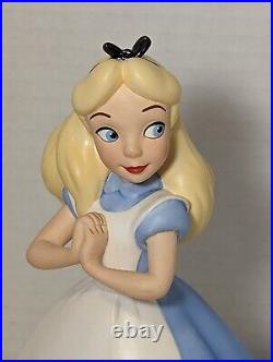 Walt Disney Classics WDCC Alice In Wonderland Yes, Your Majesty Figurine Boxed