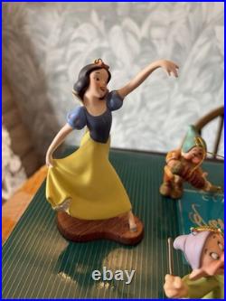 Walt Disney Classics WDCC Snow White & Seven Dwarfs Ornaments Box Set Walt Disney Classics WDCC Snow White & Seven Dwarfs Ornaments Box Set
