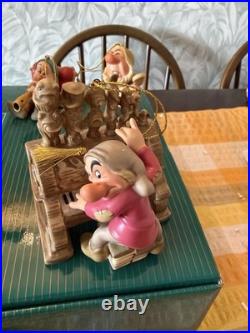 Walt Disney Classics WDCC Snow White & Seven Dwarfs Ornaments Box Set Walt Disney Classics WDCC Snow White & Seven Dwarfs Ornaments Box Set