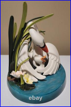 Walt Disney Classics WDCC The Ugly Duckling and Mother, a Loving Embrace