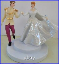 Walt Disney Classics collection Cinderella And prince Cake topper