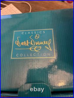 Walt Disney Collection classics Plutos Christmas tree Santa's Candle + Little