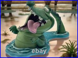 Walt Disney Peter Pan Crocodile Statue Makes Noise Tick-Tock & BOX / Works