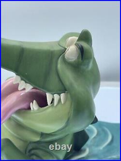 Walt Disney Peter Pan Crocodile Statue Makes Noise Tick-Tock & BOX / Works