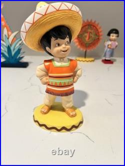 Walt Disney Walt Disney Classics WDCC It's A Small World After All Figurines