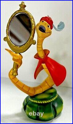 Walt Disney Wdcc Robin Hood Sycophantic Serpent Sir Hiss Figurine