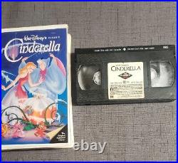 Walt Disney's The Classics Cinderella VHS Tape Black Diamond Edition #410