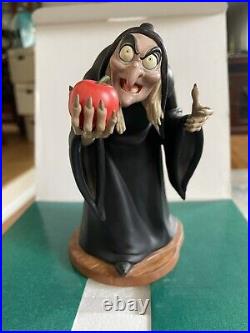 Wdcc Disney Classics Wdcc Disney Classics Snow White Hag Take The Apple, Dearie