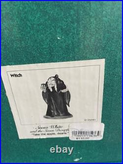 Wdcc Disney Classics Wdcc Disney Classics Snow White Hag Take The Apple, Dearie