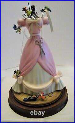 Wdcc Nle# 4323/5000, A Lovely Dress For Cinderelly+ Jaq Miniature + Dome/base