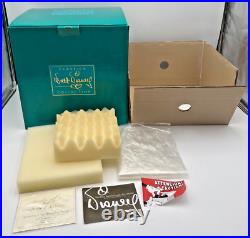 Wdcc Spinning A Spellbinding Story Peter Pan & Mermaids Coa & Box Only No Figure