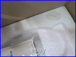 Wdcc / Walt Disney Classics Alice & Dinah In Wonderland Riverbank Reverie Figure Wdcc / Walt Disney Classics Alice & Dinah In Wonderland Riverbank Reverie Figure