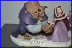 Wdcc / Walt Disney Classics Beauty & The Beast She Didn't Shudder At My Paw