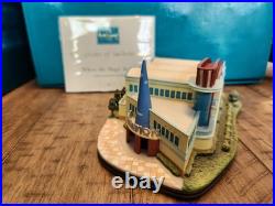 Wdcc Walt Disney Classics Collection Animation Building Where The Magic Begins