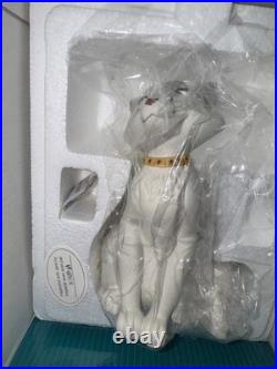 Wdcc Walt Disney Classics Collection Aristocats Fetching Feline Duchess Cat